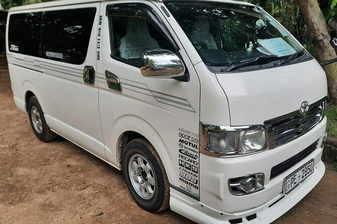 Sri Lanka Round Tour with English Speaking Driver Guide and Car - Key Points