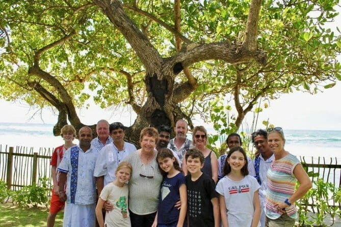 Sri Lanka V.I.P. private Tour package 4.N - 5 days oll including - Frequently Asked Questions