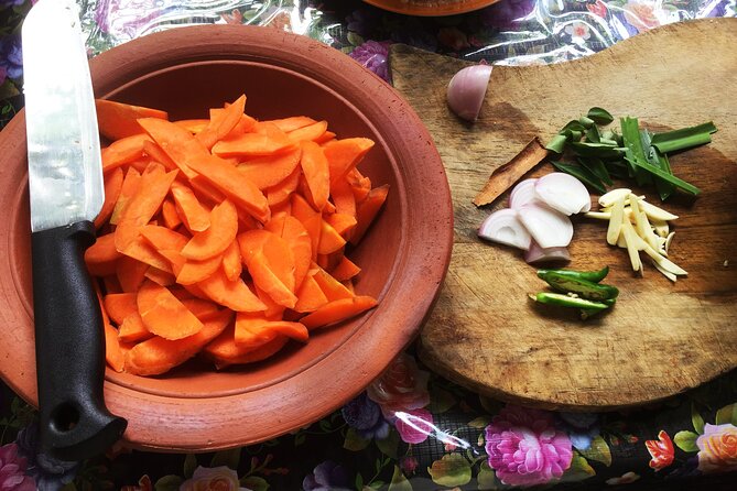 Sri Lankan Cookery With Nilu With Free Pick up & Drop From Kandy - Delectable Sri Lankan Rice and Curry