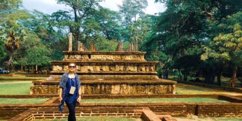 Sri Lankas Ancient Wonders: Sigiriya Rock and Polonnaruwa - Itinerary Details