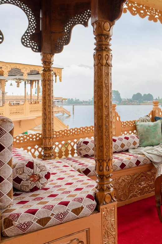 Srinagar: 3-Day Houseboat Tour With Mughal Gardens Visit - Explore Mughal Gardens