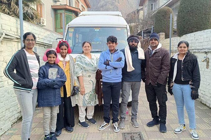 Srinagar Airport to Dal Lake Taxi Service - Overall Experience