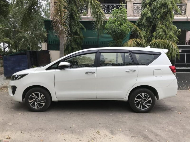 Srinagar: Full Day Car for Transfer and Sightseeing Tours - Chauffeur and Travel Guide