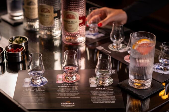 St Andrews: Coastal Gin Flight Tasting Experience - Perfect Serve Crafting