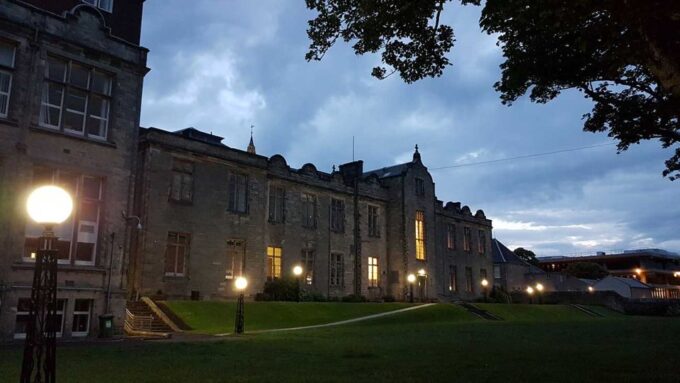 St Andrews: Guided Walking Tour, 12pm, 2pm Daily - Cancellation and Payment