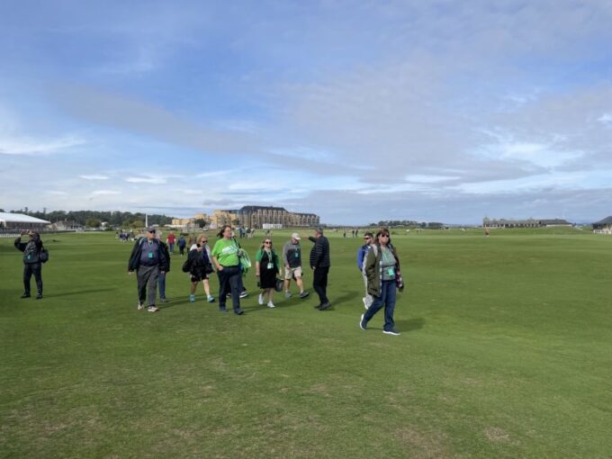 St Andrews: Old Course History Tour - 80s Pro Caddie Guide - Exploring Golfing History
