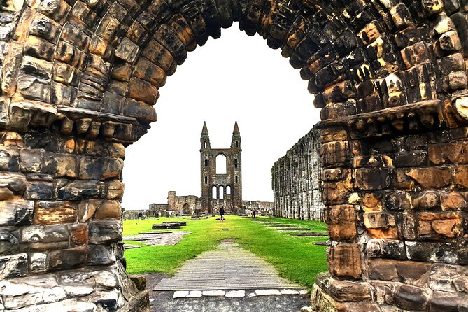 St Andrews Small Group Luxury Day Tour From Edinburgh - Meeting and Pickup Details
