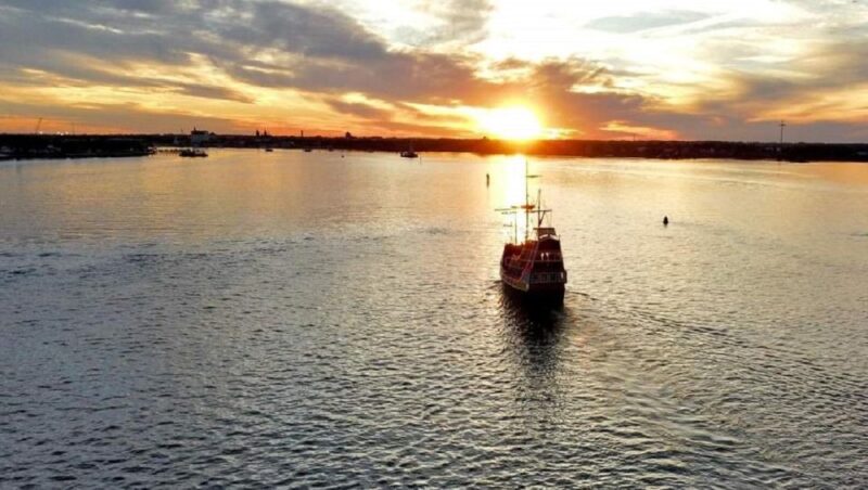 St. Augustine: Black Raven Tropical Sunset Cruise - Key Points