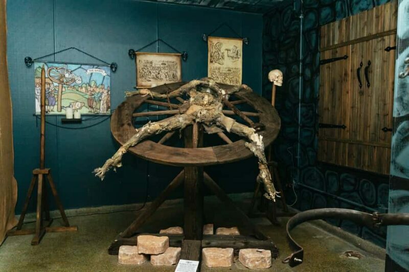 St.Augustine: Torture Museum, Ghost Hunt, & Tiny Art Tickets - Key Points