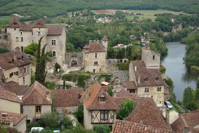 St Cirq Lapopie and Pech Merle Cavern Tour From Toulouse - Cavern Details