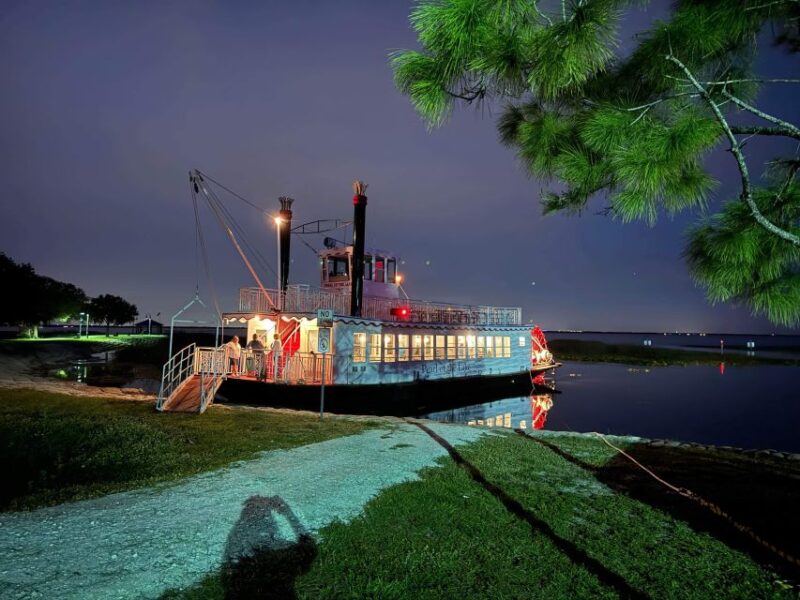 St. Cloud, Florida: 90-Minute Sunset Cruise - Onboard Amenities