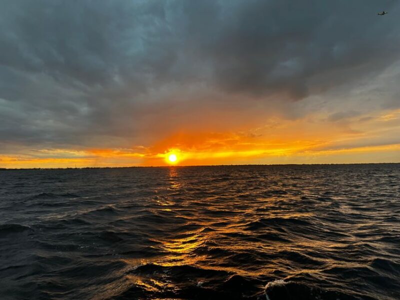 St. Cloud, Florida: 90-Minute Sunset Cruise - Arrival and Departure