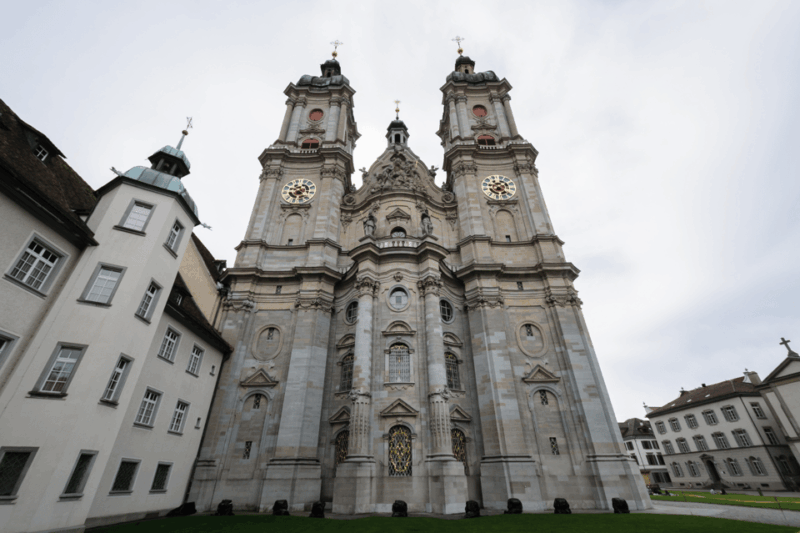 St.Gallen: First Discovery Walk and Reading Walking Tour - Requirements and Recommendations