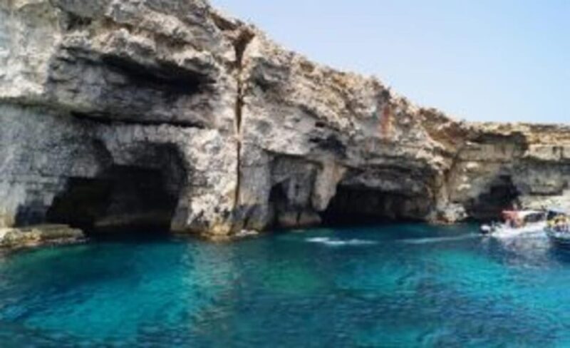 St Julians: Comino Blue Lagoon Speedboat Cruise & Cave Tour - Key Points