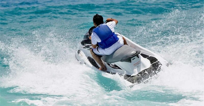 St. Julians: Jet Ski Rental in St. Georges Bay - Key Points