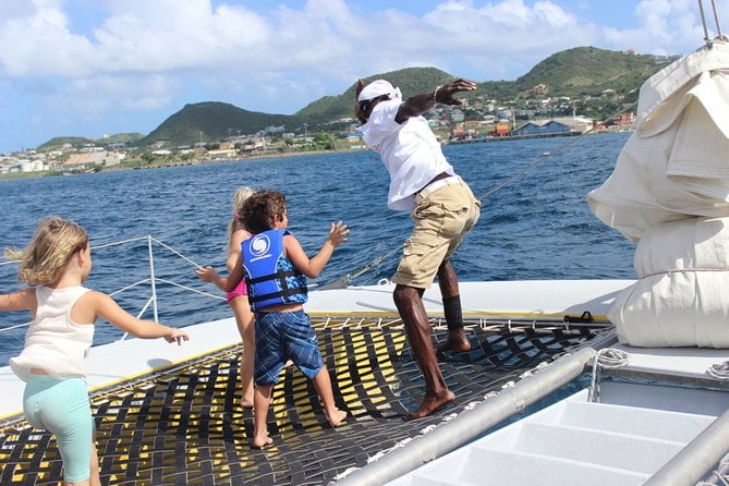 St Kitts Deluxe Catamaran Snorkeling Tour With Lunch - Reviews and Ratings