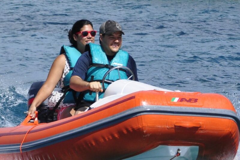 St Kitts Mini Speedboat and Snorkel Tour - Key Points