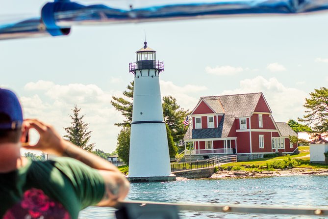 St Lawrence River - Rock Island Lighthouse on a Glass Bottom Boat Tour - Getting to Clayton, NY