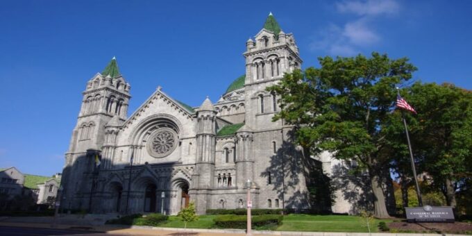 St. Louis Arch and River Cruise Small Group Walking Tour - Guided Tour Insights and Experiences