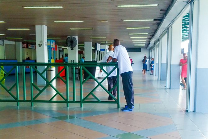 St Lucia Airport Shuttle From Hewanorra Airport (Uvf) - Round Trip - Hassle-Free Transfers