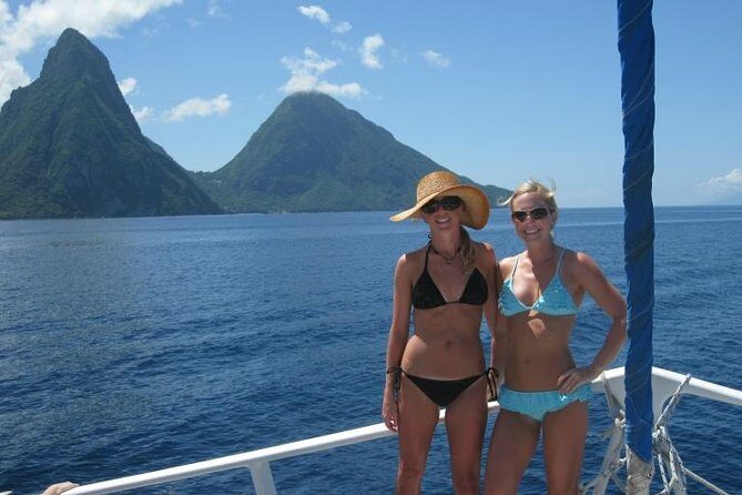 St Lucia Catamaran Day Sailing and Sightseeing Tour - A Detailed Look at the Catamaran Day Sailing and Sightseeing Experience