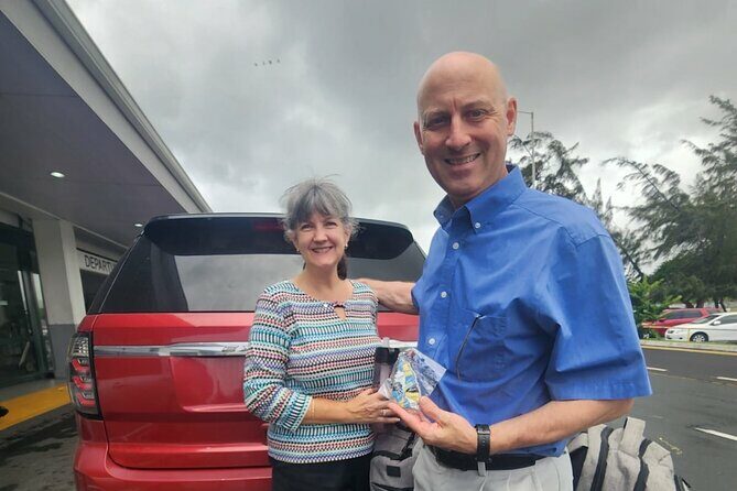 St. Lucia UVF Airport Transfers - Roundtrip with Free Souvenirs - The Practical Details of St. Lucia UVF Airport Transfers