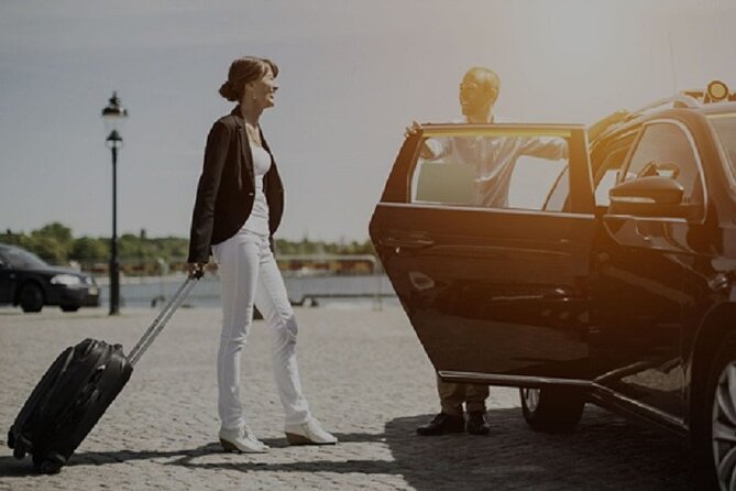 St. Maarten Private RED CARPET Airport Pick up and Transfers - Customized Transportation Solutions