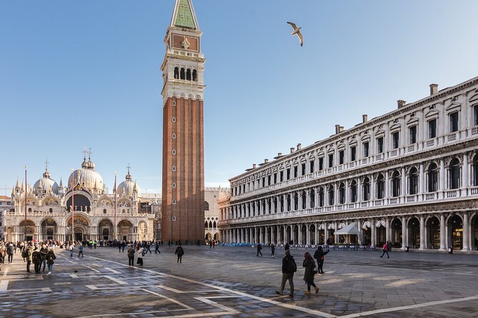 St. Marks Cathedral: the Shining Golden Basilica - Guided Tour - Discovering the Virtual Reality Journey