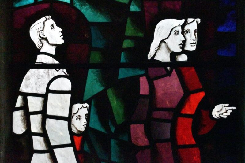 St Mary Redcliffe Church Bristol: Guided Tour - Historical Sea Connections