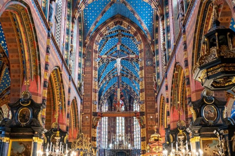 St. Marys Basilica and More - a Short Walk With a Guide - Key Points