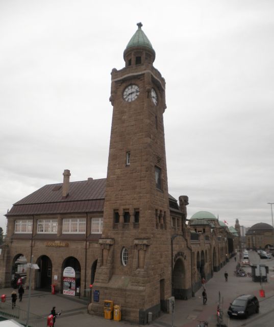 St. Michael's, Elbe Tunnel & Harbor 2-Hour Hamburg Tour - Tour Duration and Languages