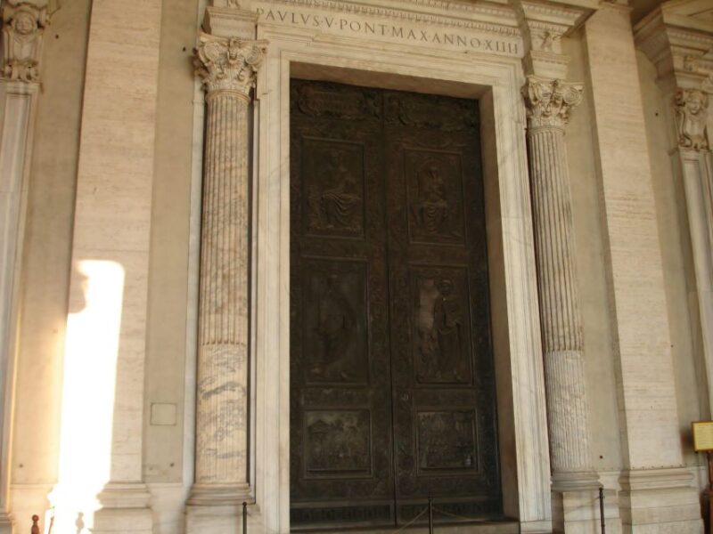 St Peters Basilica Tour With Dome and Crypts - Preparation and Security