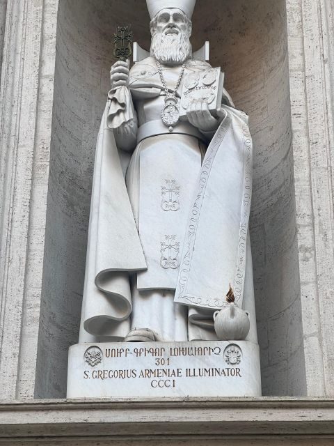St Peters Basilica With Papal Tomb Tours and Dome Climb - Meeting Point and Arrival Instructions