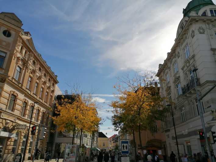 St. Pölten: Highlight City Walk - Tour Highlights