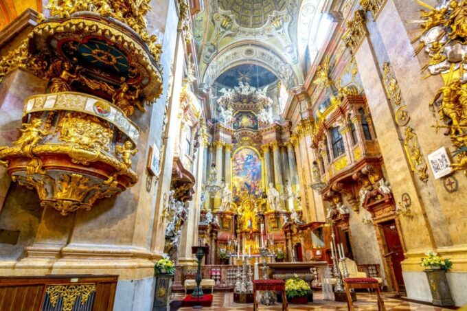 St Stephens Cathedral, Top Churches of Vienna Old Town Tour - Magnificence of St. Charles Church