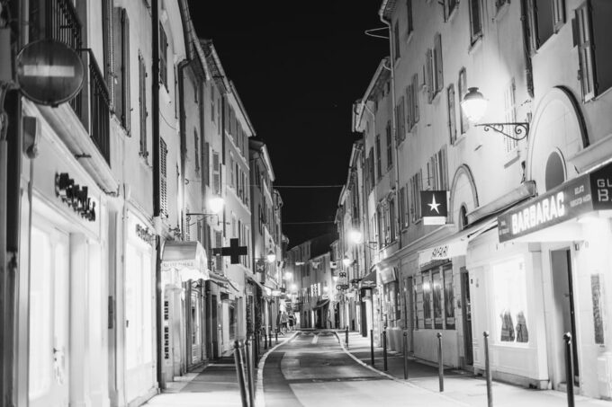 St. Tropez Sojourn: Private Guided Walking Adventure - Meeting Point
