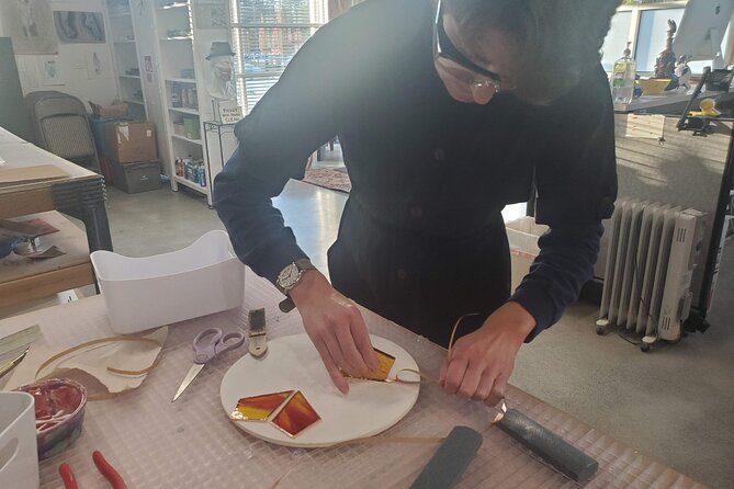 Stained Glass Magic Class in Everett - Artistic Experience