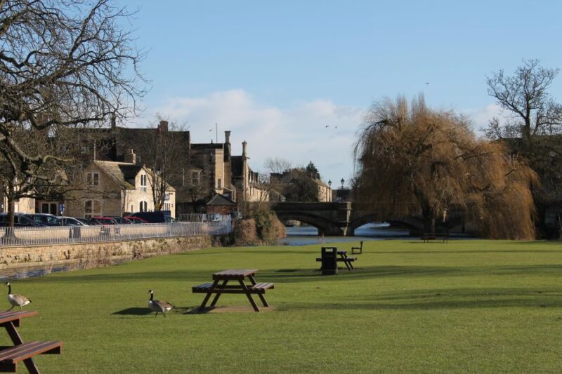 Stamford: Quirky Self-Guided Smartphone Heritage Walks - Mobile Download Inclusions