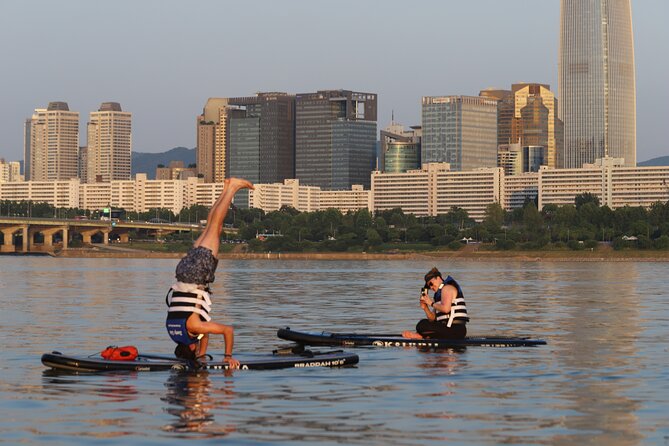 Stand Up Paddle Board (SUP) and Kayak Activities in Han River - Inclusions