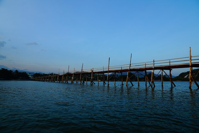 Stand Up Paddle Boarding and Sunset Watching on Cai River - Homestay Experience in Thon Tra