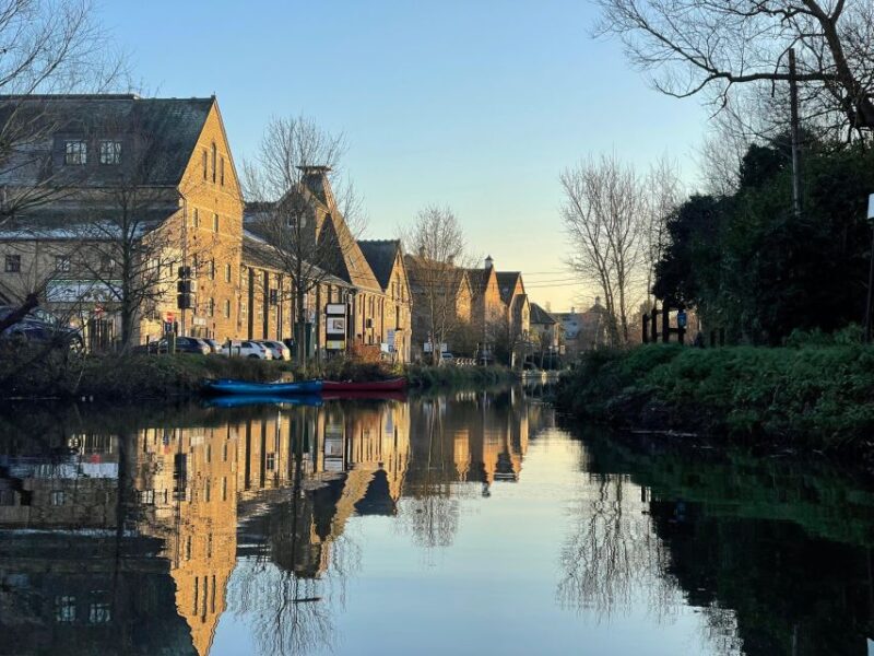 Stand up Paddle Boarding on the River Stort in Hertfordshire - Exploring the Hertfordshire Countryside