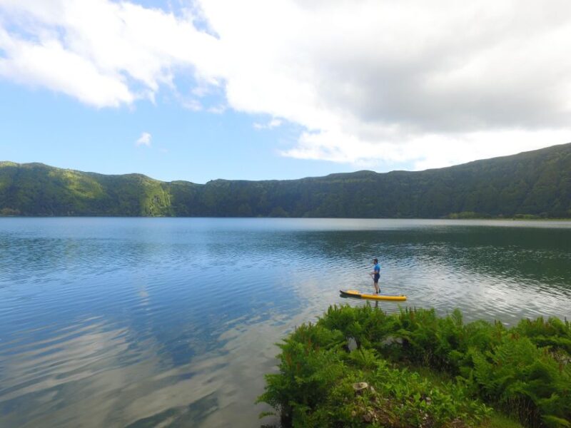 Stand Up Paddle Experience in Sete Cidades - Paddling Techniques