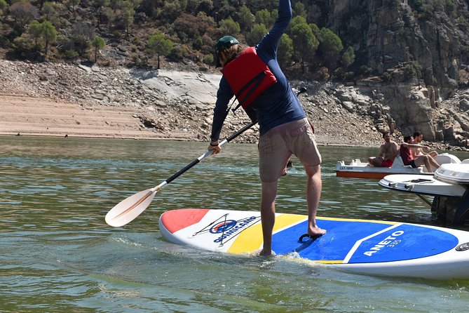 Stand Up Paddleboard Experience in Madrid - Paddleboard and Equipment Provided
