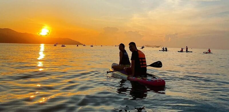 Stand-Up Paddleboarding - Explore the Beauty of the Sea - Key Points