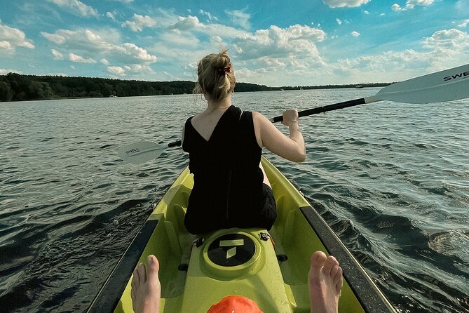 Stand-Up Paddling Rental in Berlin Rummelsburg - Included Equipment