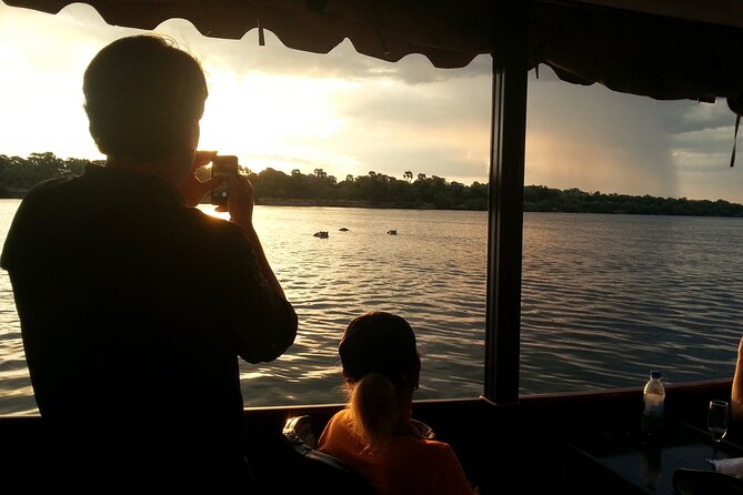 Standard Sunset Cruise - Tour Inclusions and Amenities