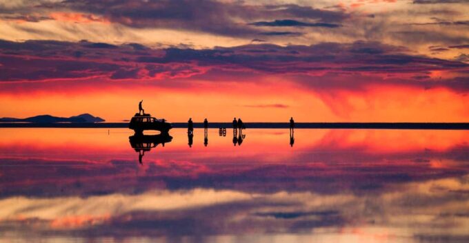 Stargazing at the Salar De Uyuni With Pickup - Celestial Views