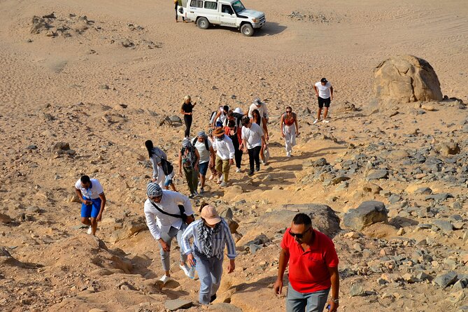 Stargazing Safari Adventure by Jeep With Bedouin Dinner-Hurghada - Stargazing Experience
