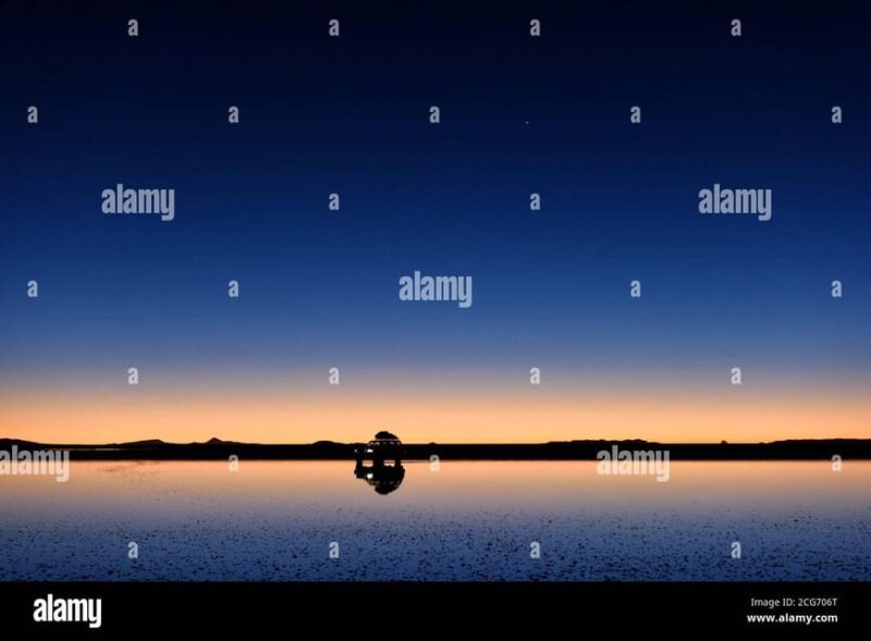Stars+Sunrise - Uyuni (Esp Guide), Minimum 3 People - Key Points