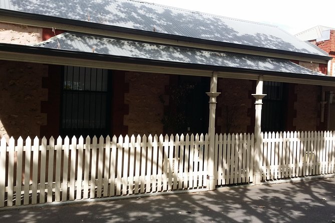 Stately Swagger Adelaide Walking Tour - Exploring North Adelaide